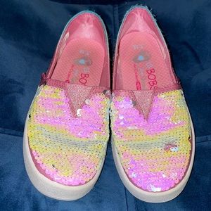 Girls bobs sequin slip on gym shoes.